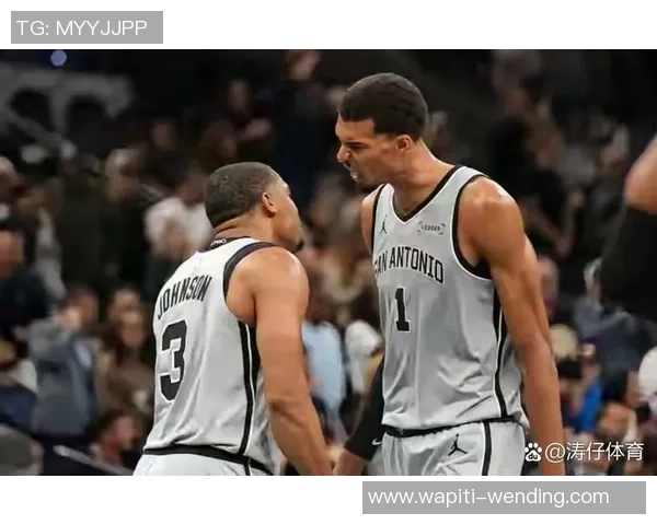 文班缺席马刺力克老鹰3连胜 沃克38分生计新高福克斯26+9